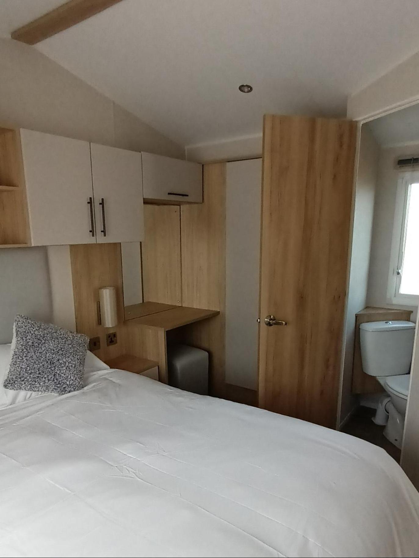 Amor, West Sands Holiday Park, Селси Екстериор снимка